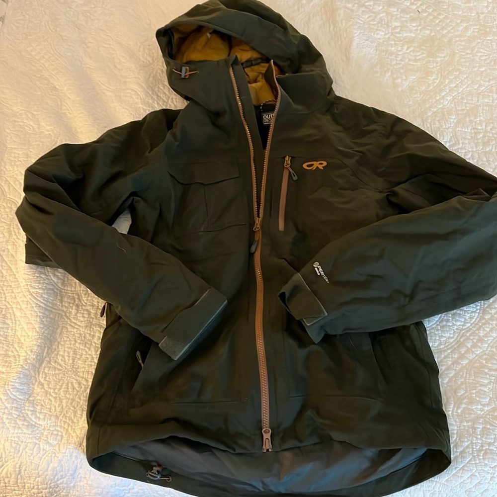 Outdoor research snowboarding jacket excellent use condition